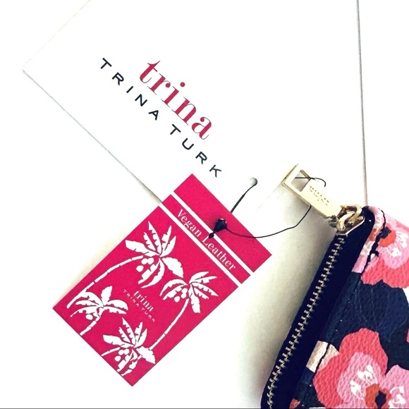 NWT Trina Turk Vegan Leather Zip Around Wallet Navy Blue & Pink NEW IN GIFT BOX - Picture 5 of 9